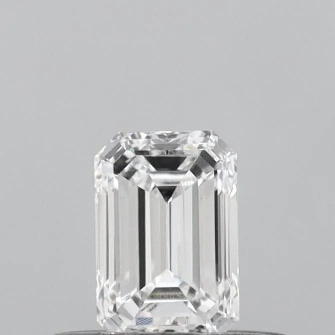 0.30ct Emerald Lab Grown Diamond (Colour D, Clarity VS1, IGI Certified)