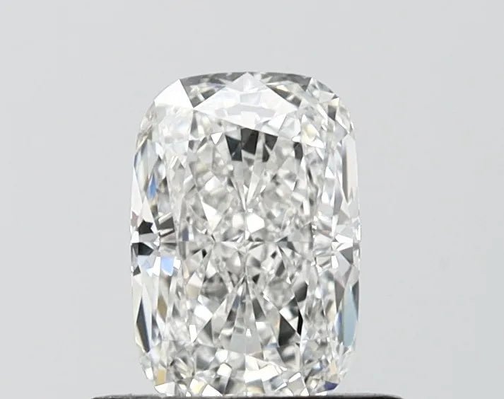 0.93ct Cushion modified Lab Grown Diamond (Colour F, Clarity VVS2, IGI Certified) in diamond by 18 KARATS INC.