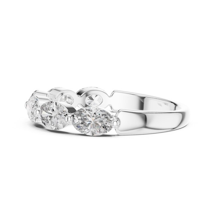 Oval 1.5 ctw Diamond Wedding Band - B1125