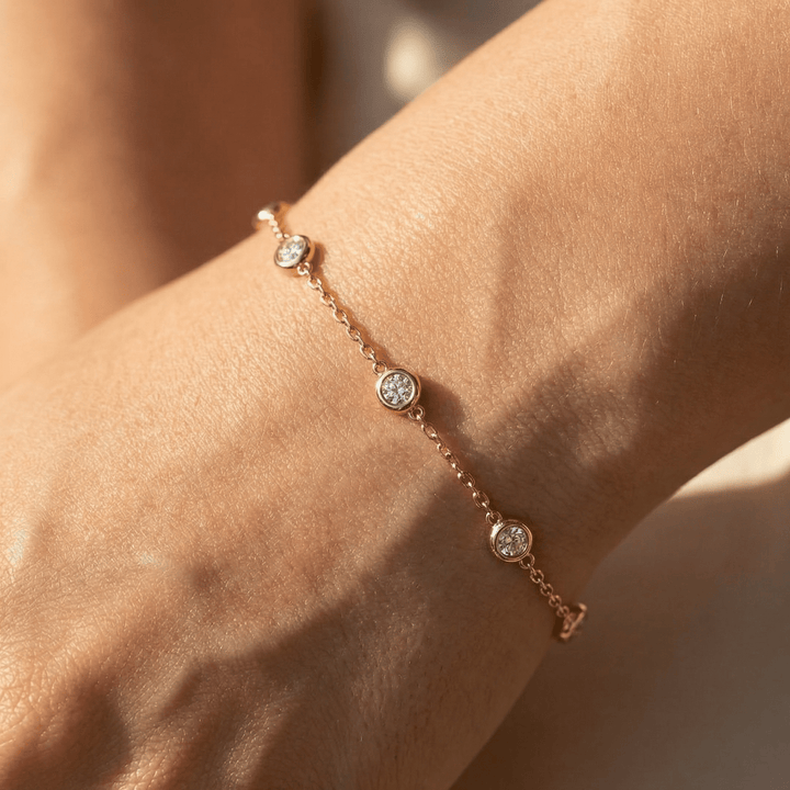 Aura Five - Stone Diamond Station Bracelet - BC104 in Bracelet by 18 KARATS