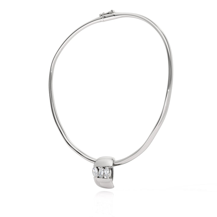 Pendent "Piece of Peace" - SC1002 in Necklace by 18 KARATS