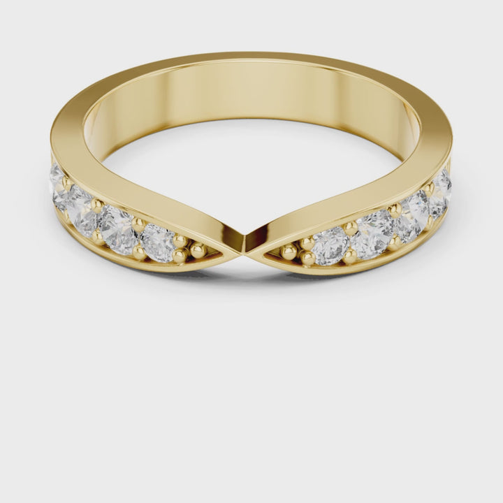 Pinched Diamond Band - B1142
