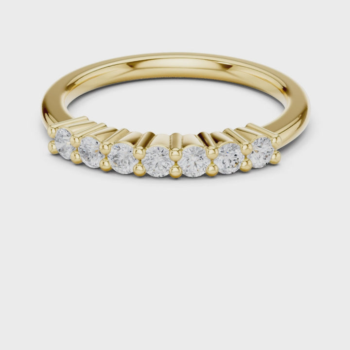 Round 0.24 ctw Diamond Shared Prong Band - B1161