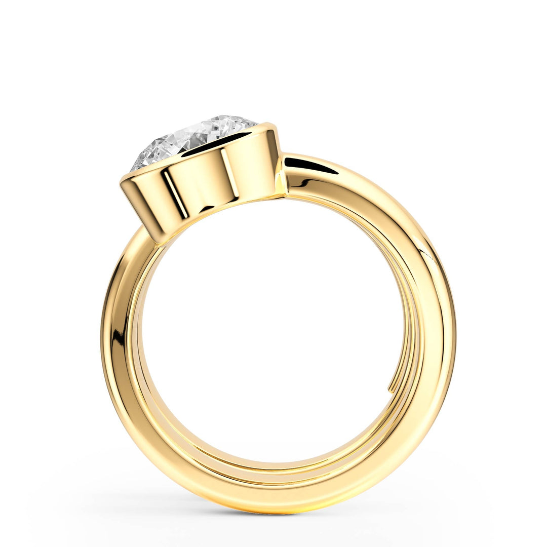 Round Lab Diamond Bezel Spiral Ring - R1266 in Ready Rings by 18 KARATS INC.