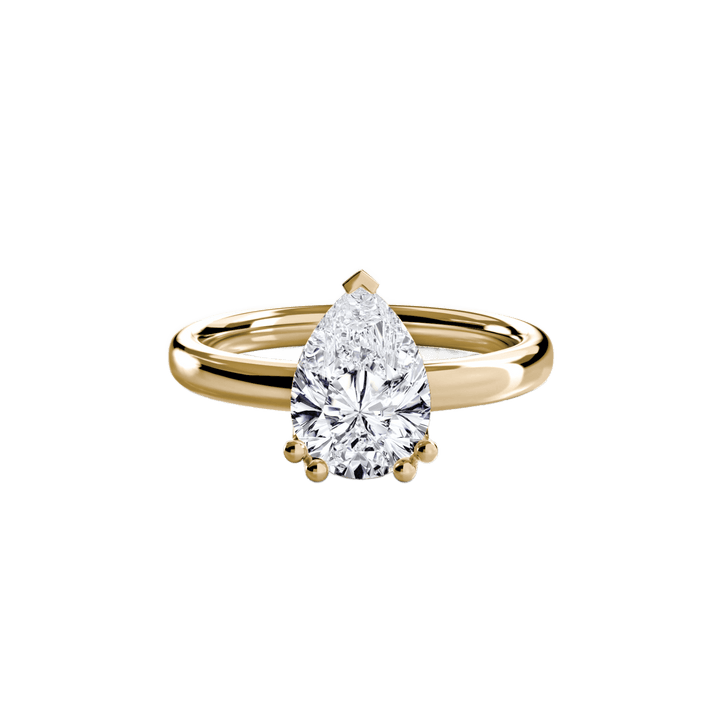 Solitaire Ring 5 in setting by 18 KARATS