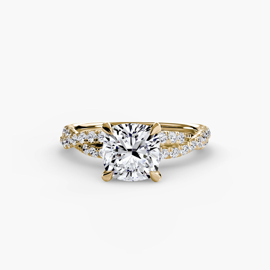 The Twisted Pavé Solitaire in setting by 18 KARATS